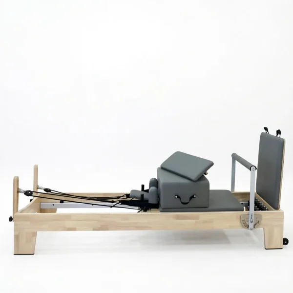 Solid Oak Wood Portable Pilates Reformer Professional Core Training Sliding Bed